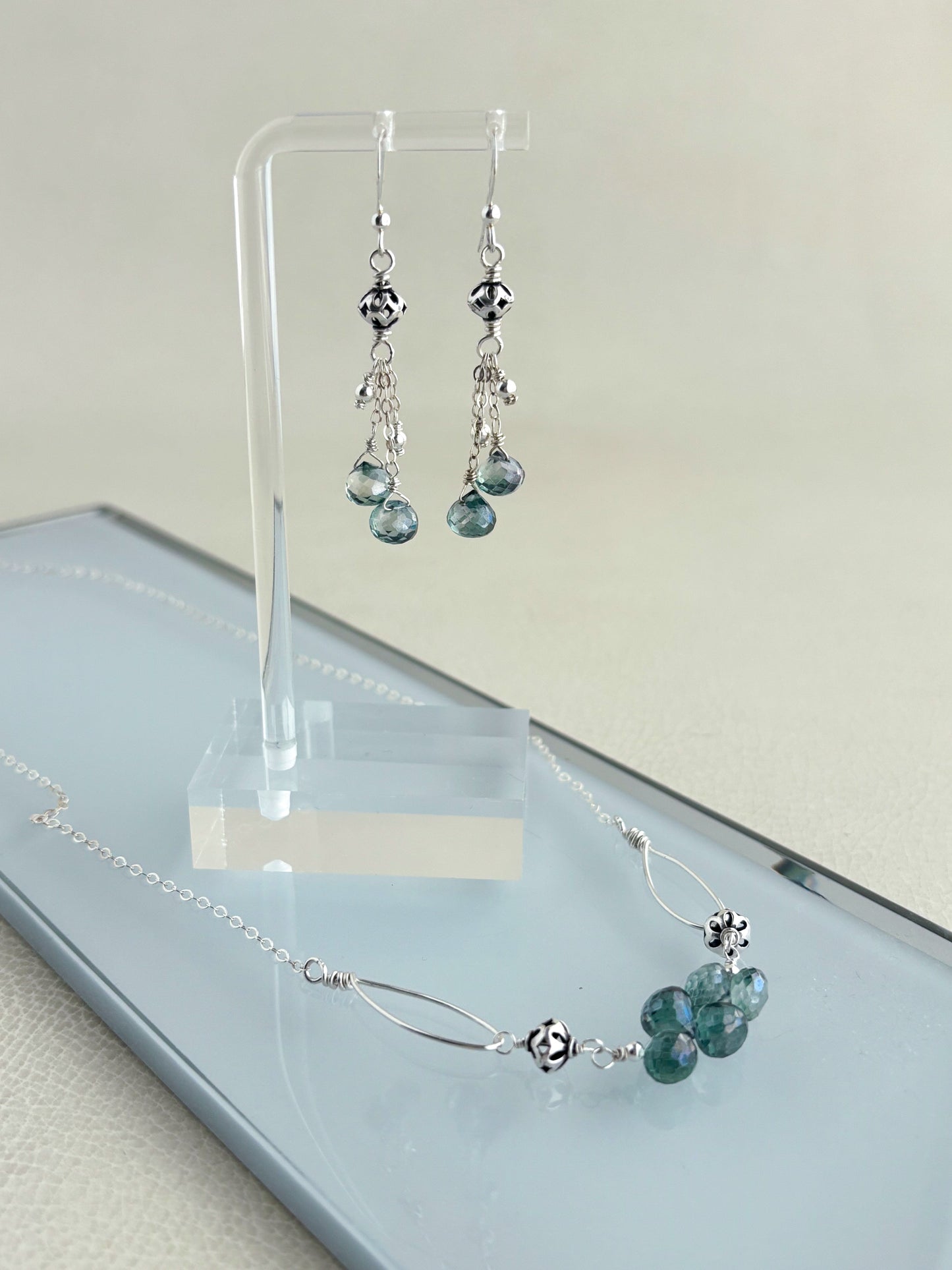 “Clover Fields” Necklace