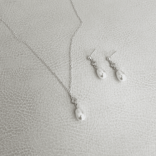 Bridal Pearl Drop Earrings - Style Avenue Studios